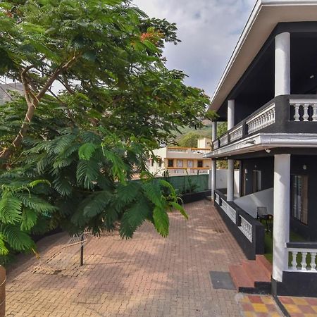 Empyrean Stay Ll 3Bhk Ll Jaguar Villa Ll Ac Ll Pvt Pool Ll Luxury Lonavala Extérieur photo