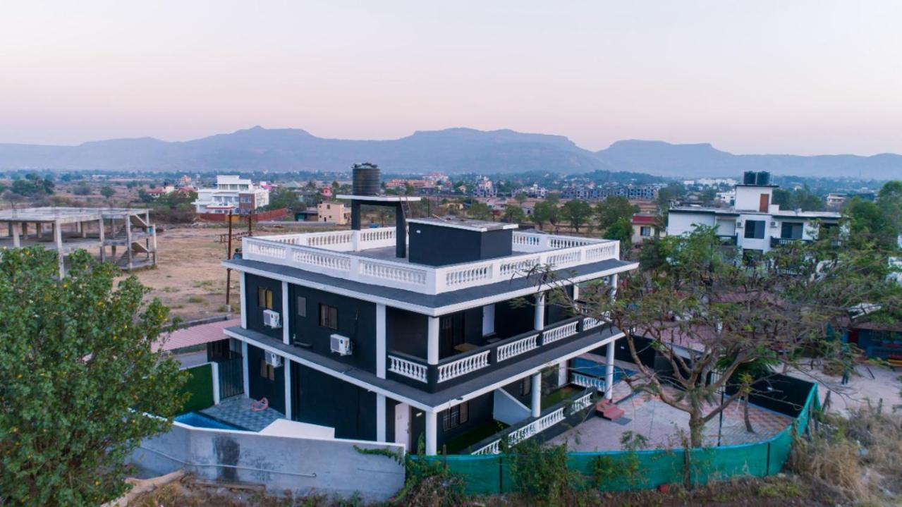 Empyrean Stay Ll 3Bhk Ll Jaguar Villa Ll Ac Ll Pvt Pool Ll Luxury Lonavala Extérieur photo