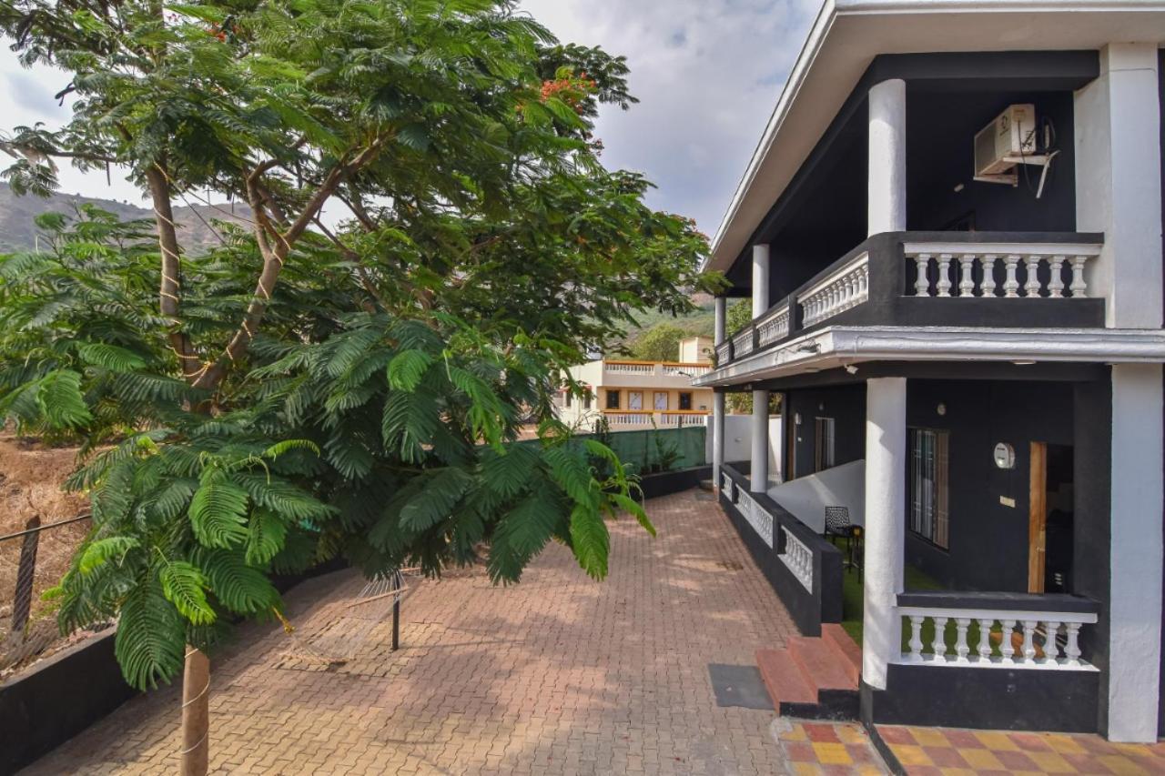 Empyrean Stay Ll 3Bhk Ll Jaguar Villa Ll Ac Ll Pvt Pool Ll Luxury Lonavala Extérieur photo